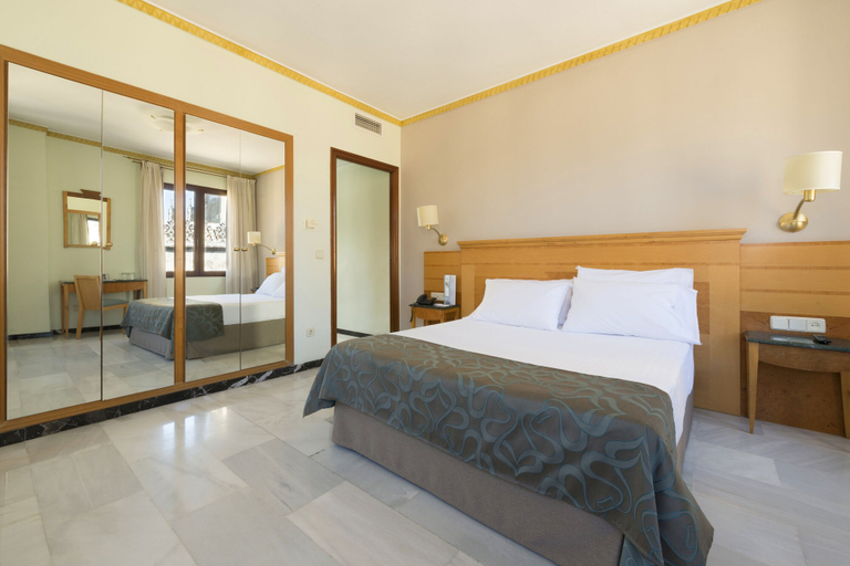 Bedroom 4, Eurostars Maimónides Hotel, Córdoba