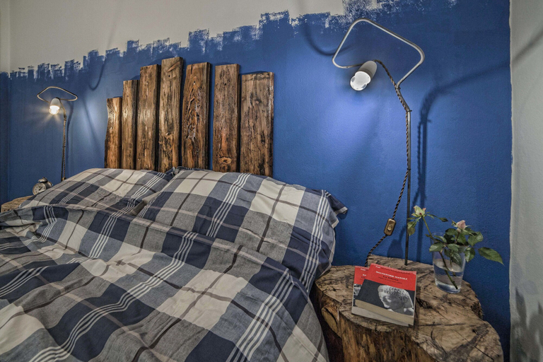 Bedroom 2, Ritratto sul Lago, Novara