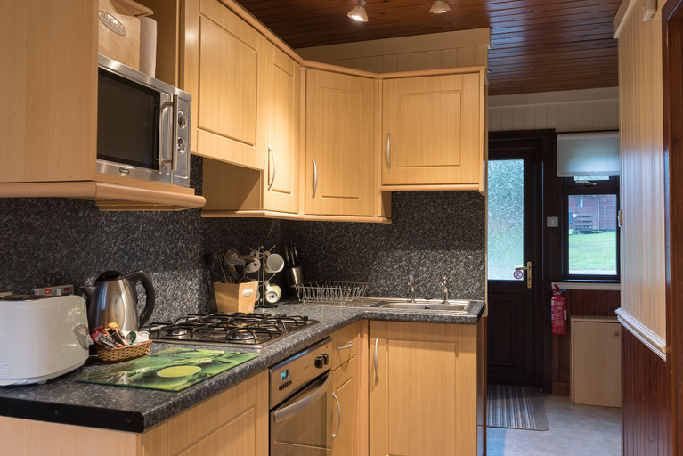 Others 4, Bluebell Lodge 3 with Hot Tub, Dumfries and Galloway