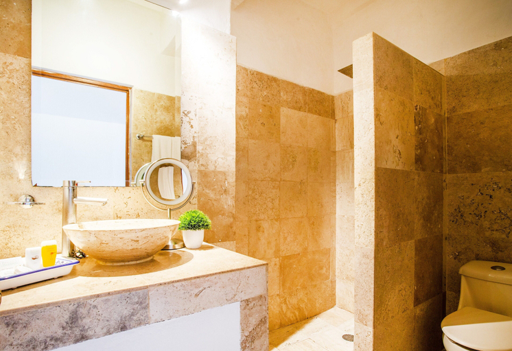 Bathroom 4, Hotel Suites Mar Elena, Puerto Vallarta