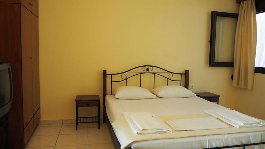Bedroom 3, Armonia Apartments, Crete