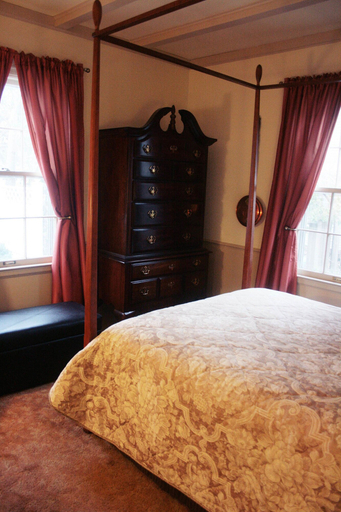 Bedroom 4, Moore House Bed and Breakfast, Riley