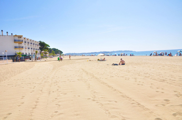 Others 5, Apartamento Para 6 Personas en Cambrils, Tarragona