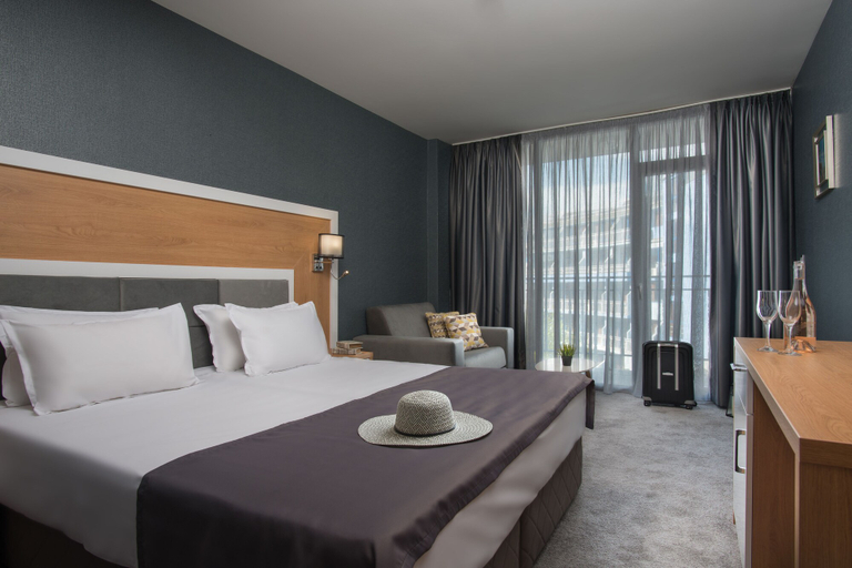 Bedroom 4, TM Deluxe Hotel, Nesebar