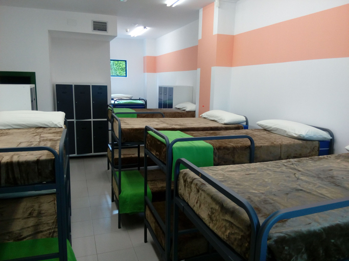 Bedroom 4, Hostel de las Facultades, Cantabria