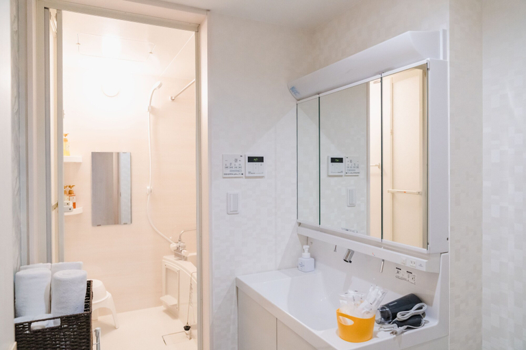 Bathroom 4, ecot Irabu Bridge Sunset Hills, Miyakojima
