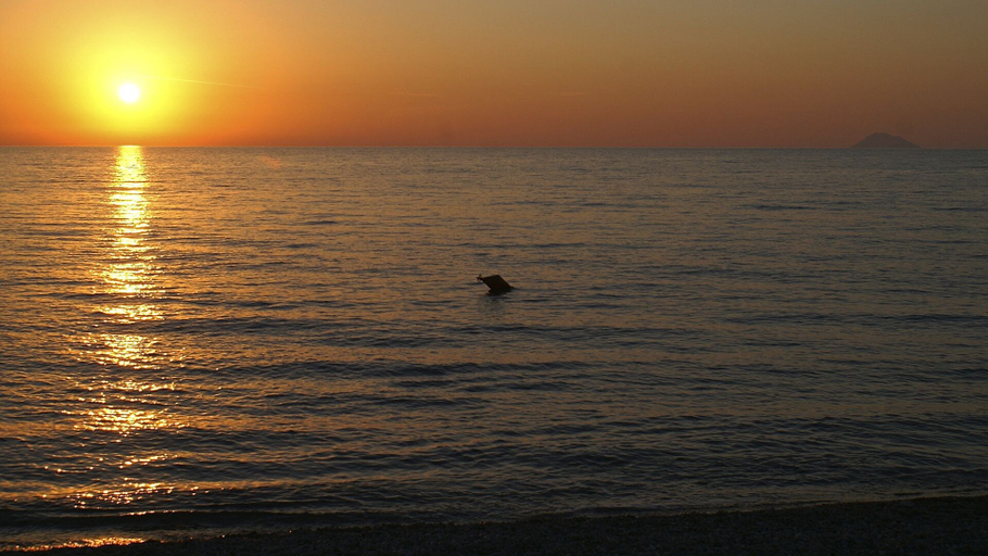 Others 4, Nettuno Resort, Messina