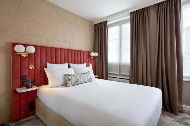 Bedroom 3, Best Western Saint Louis - Grand Paris Vincennes, Val-de-Marne