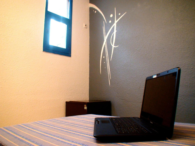 Bedroom 3, VVF Villages Les Portes du Roussillon, Le Barcarès, Pyrénées-Orientales