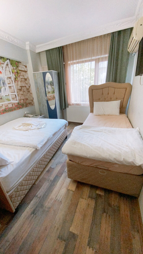 Bedroom 4, Istanbul City Center Hotel, Fatih