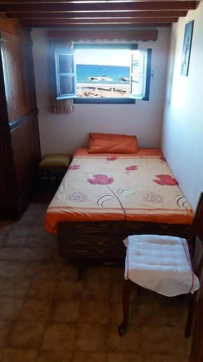 Bedroom 4, Stegna Ilion, South Aegean