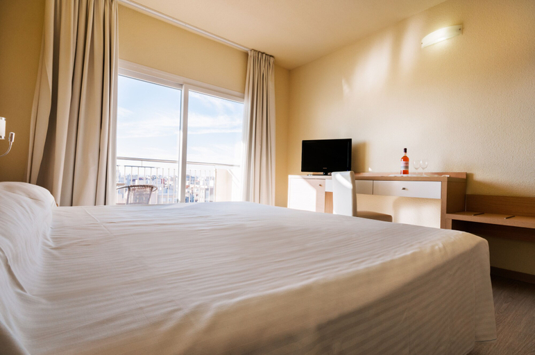 Bedroom 3, Hotel Fontana Plaza, Alicante