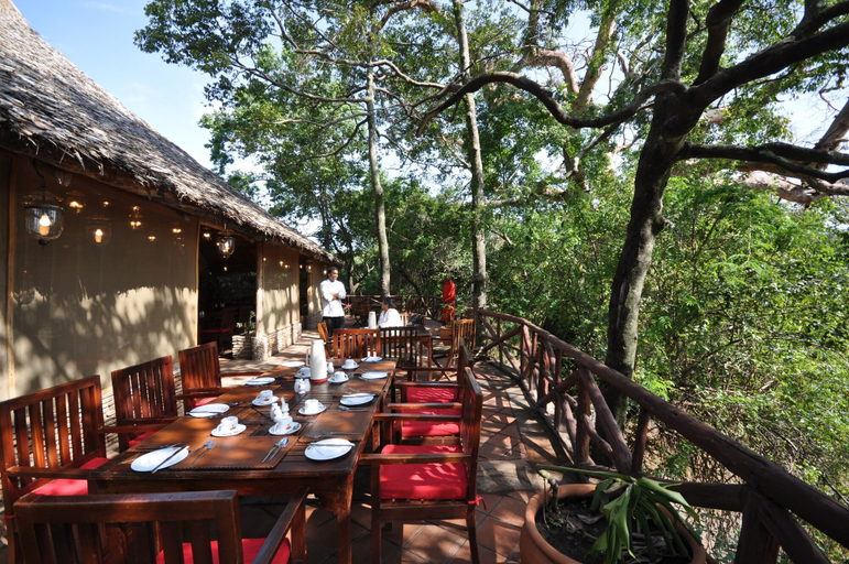 Food & Drinks 5, Fig Tree Camp, Narok West
