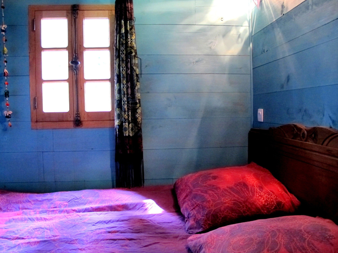 Bedroom 3, Les Roulottes du Lauragais, Aude