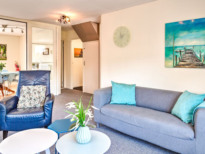 Others 5, Modern Apartment in Schoorl near the Beach, Bergen