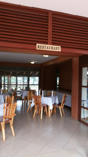 Food & Drinks 4, Makan Hill Resort Hotel, Mityana