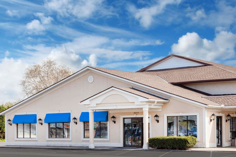 Howard Johnson by Wyndham Niagara Falls, Niagara