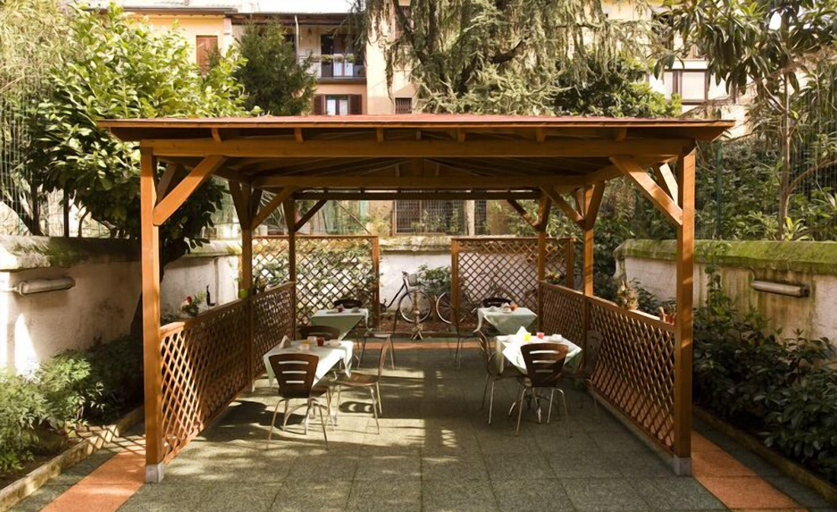 Others 2, Hotel Sabatino, Milano