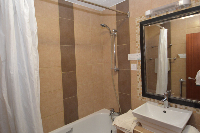 Bathroom, Wessex Hotel, Somerset