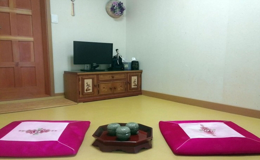 Bedroom, Yeohaengga, Jeonju