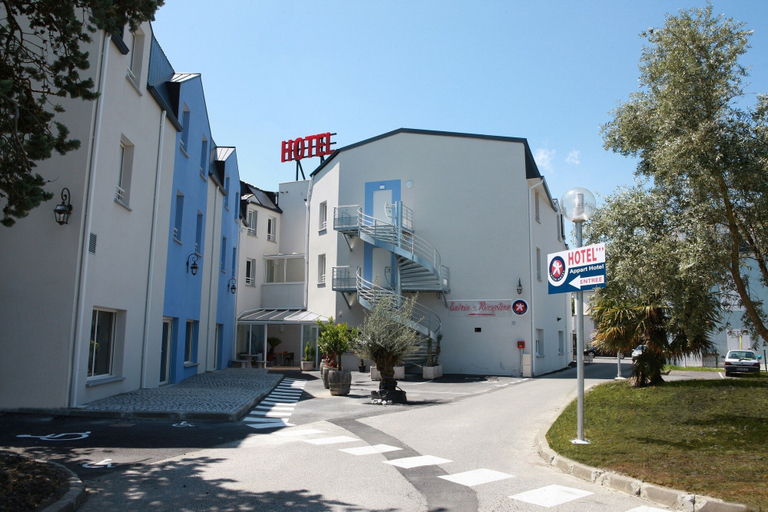 Exterior & Views 2, Best Western Hotel & SPA Pau Lescar Aeroport, Pyrénées-Atlantiques