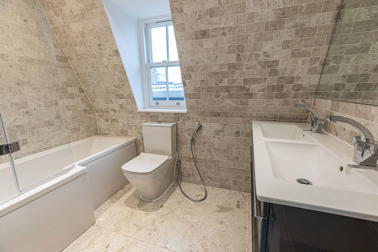 Bathroom 4, Marylebone Apartments, London