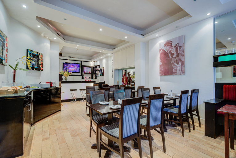 Food & Drinks 5, Admiral Hotel at Park Avenue, London