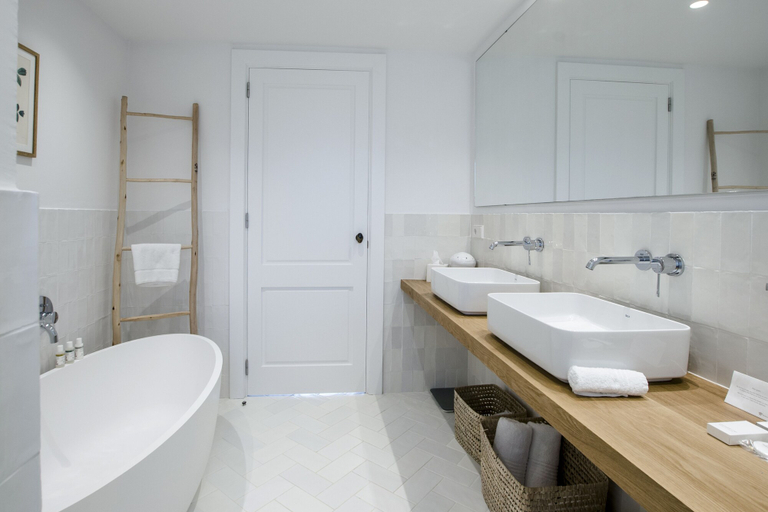 Bathroom 4, Santa Ponsa - Fontenille Collection, Baleares
