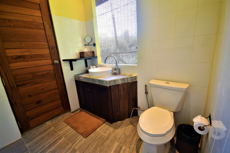Bathroom 3, Dan's Koyao Retreat, Ko Yao District