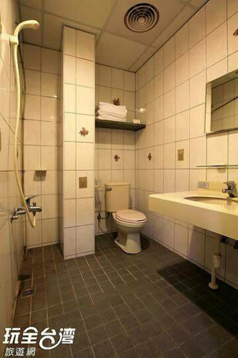 Bathroom 5, Shuanghui Garden B&B, New Taipei City