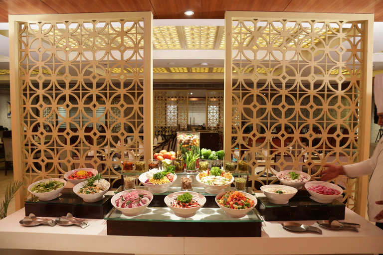 Food & Drinks 5, The P L Palace Agra, Agra