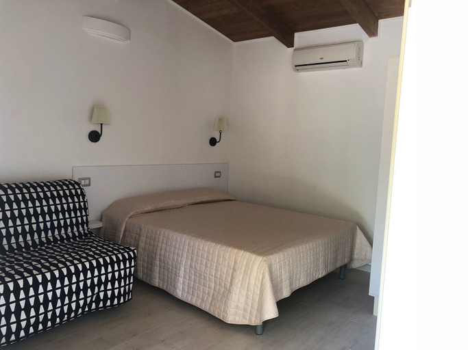 Bedroom, Villaggio Turistico Arco Delle Rose - Campsite, Salerno