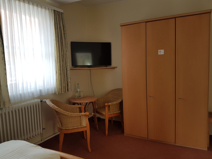 Bedroom 4, Ratskeller Nörten, Northeim