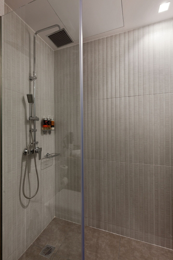 Bathroom 5, Trendy Hotel by Athens Prime Hotels, Attica