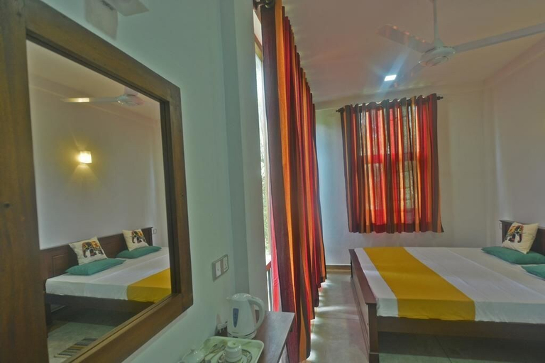 Bedroom, Victoria House, Medadumbara