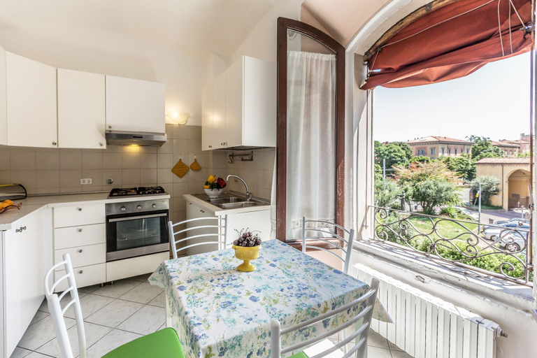 Others 5, San Mamolo Retreats, Bologna