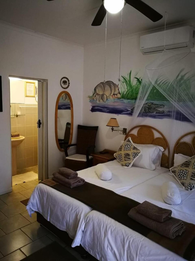 Bedroom 3, Bhangazi Lodge, Umkhanyakude
