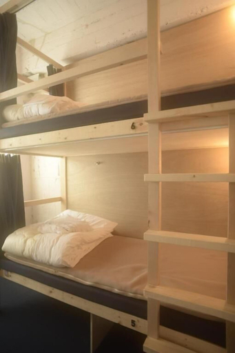 Bedroom 4, Wharf Inn - Hostel, Yokohama