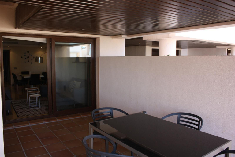 Others 4, Two-Bedroom Beach Apartment, Málaga