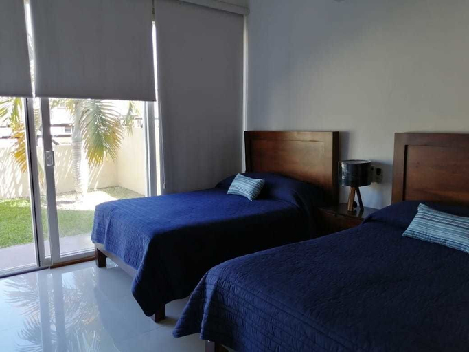 Bedroom 3, Preciosa Casa B Nayar, Compostela