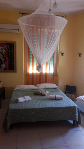 Bedroom 3, Ethos Rooms, Cagliari