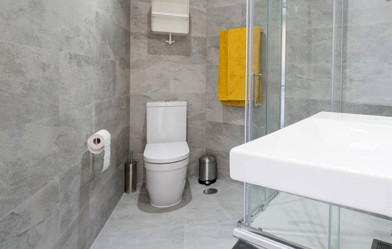 Bathroom 4, Apartment Club Playa Flores, Málaga