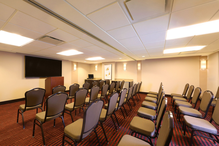 Business Facilities 4, Hyatt Place Flushing/LaGuardia Airport, New York