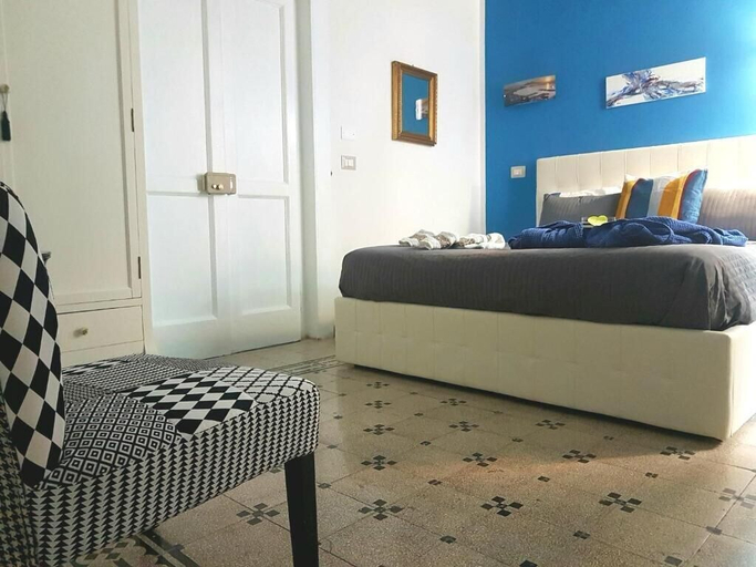Bedroom 2, Lesuite Napoli, Napoli