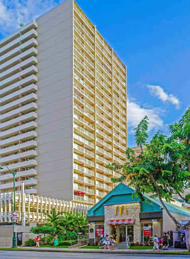Exterior & Views 2, Marine Surf Waikiki w/ Beach Gear & Parking!, Honolulu