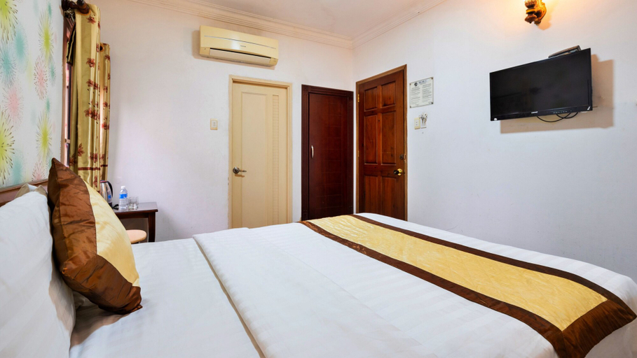 Bedroom 2, HANZ Hai Nam Hotel, District 1