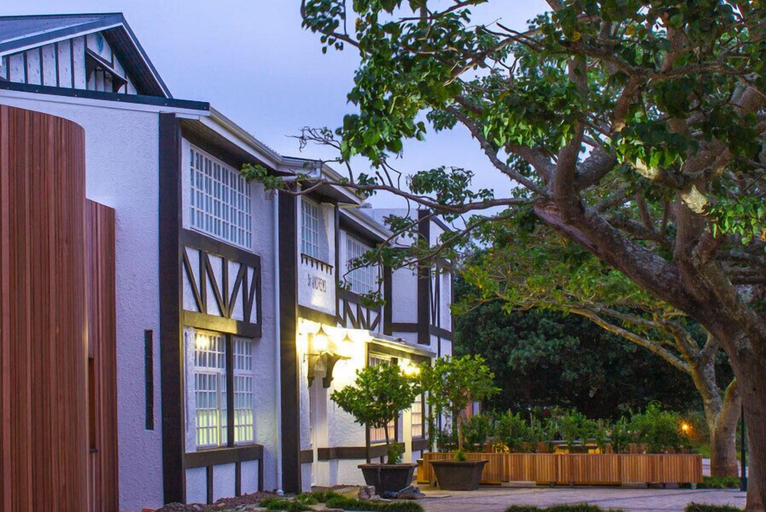 Exterior & Views 2, Royal St. Andrews Hotel, Conference Centre & Spa, Cacadu