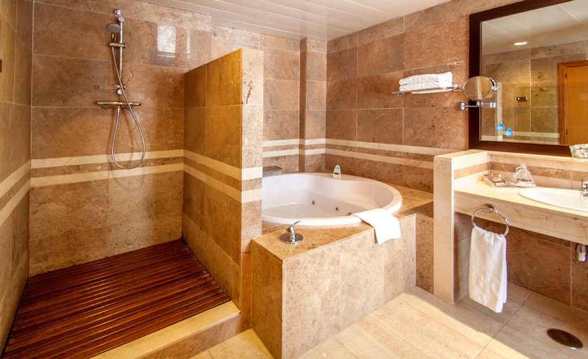 Bathroom 5, Catalonia Majorica Hotel, Baleares