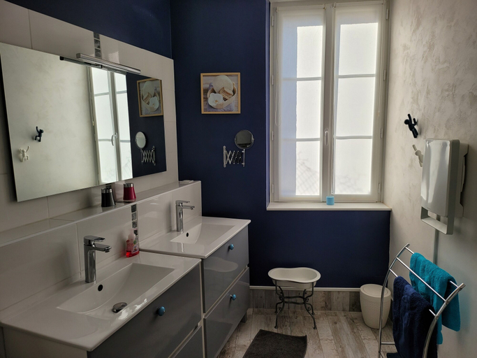 Bathroom 3, Chambres des Coteaux, Indre-et-Loire
