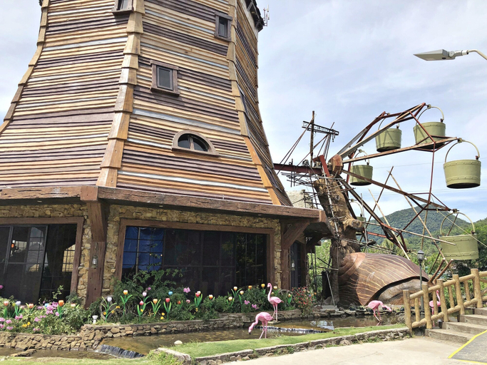 Exterior & Views 2, Campuestohan Highland Resort, Talisay City